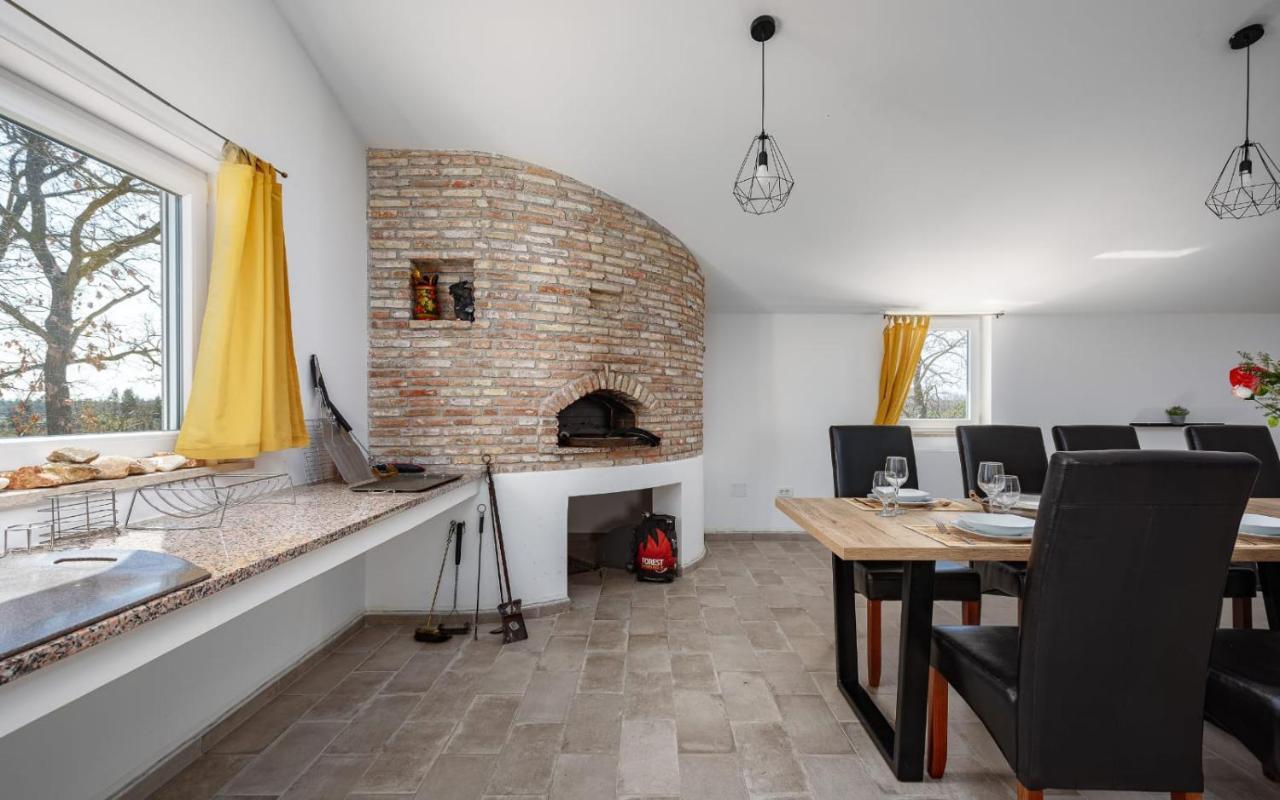 Apartments Valeria Divšići Kültér fotó