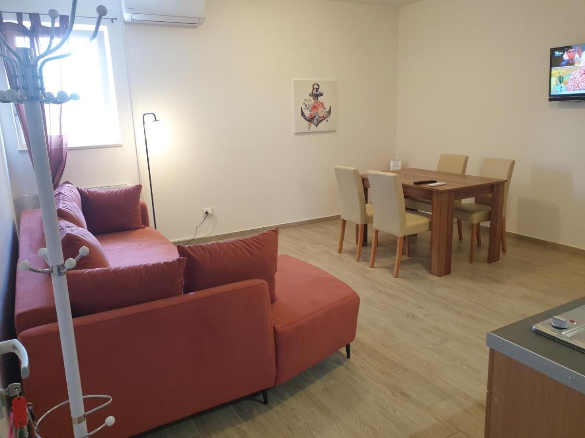 Apartments Valeria Divšići Kültér fotó