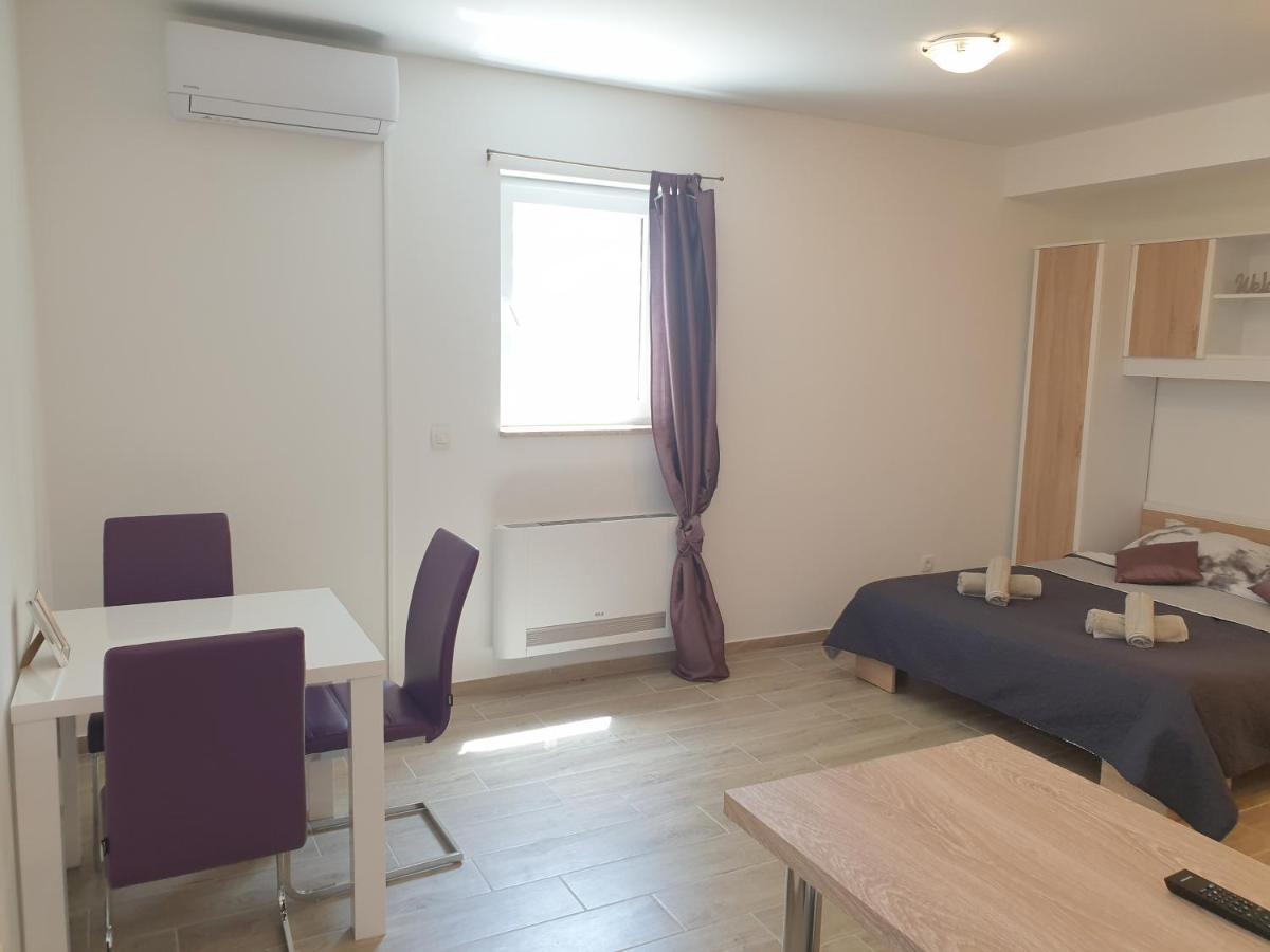 Apartments Valeria Divšići Kültér fotó