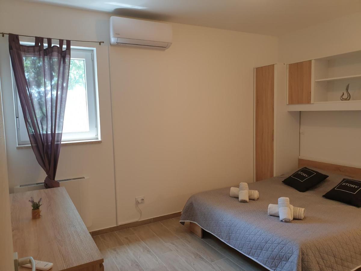 Apartments Valeria Divšići Kültér fotó