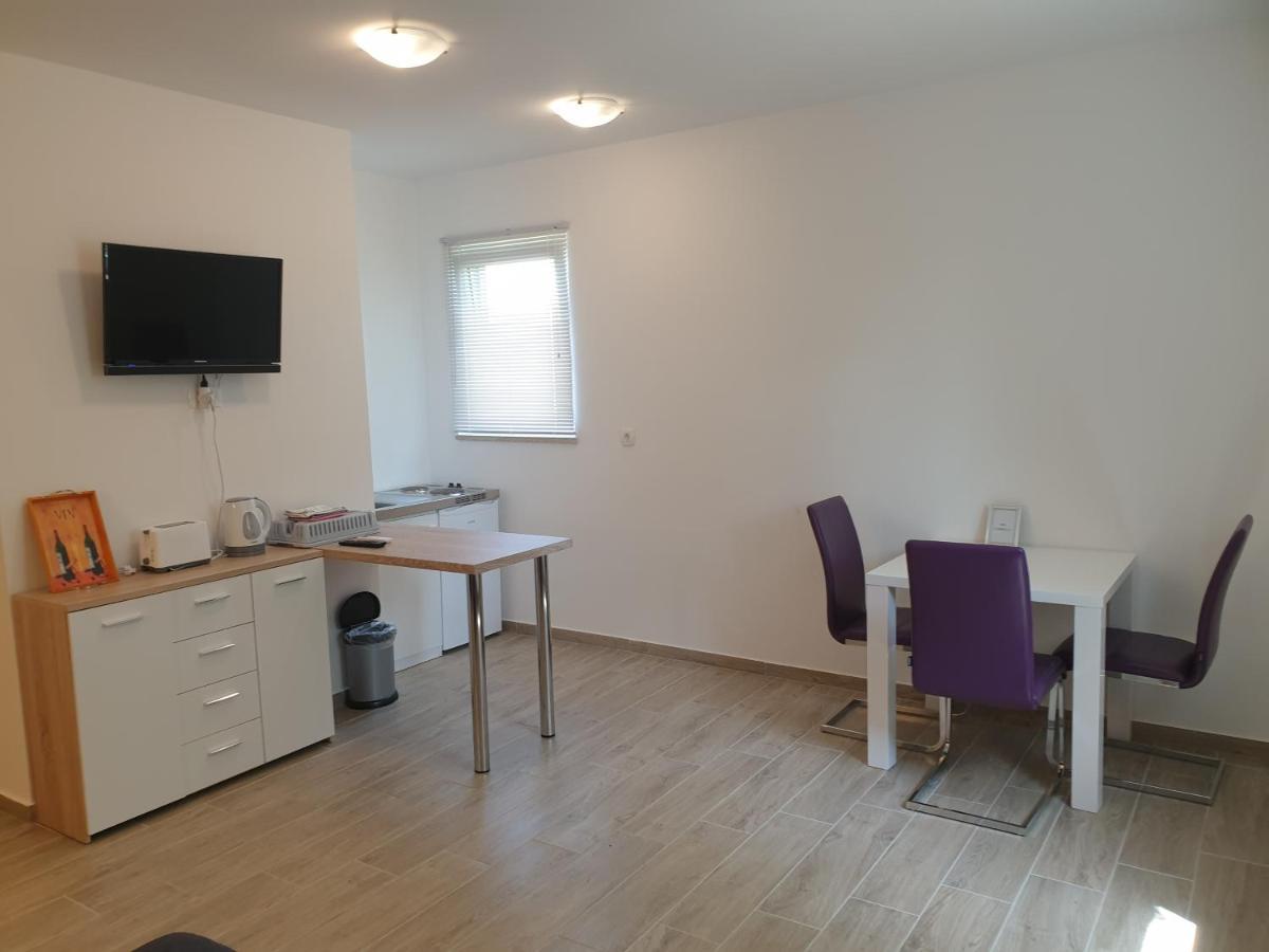 Apartments Valeria Divšići Kültér fotó