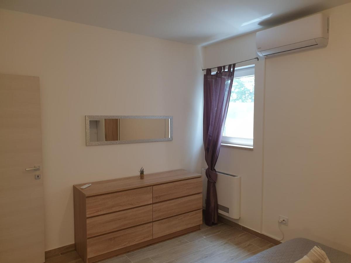 Apartments Valeria Divšići Kültér fotó